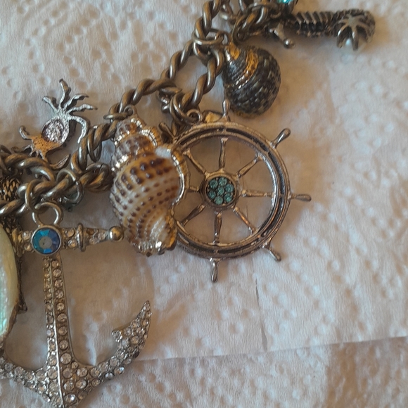 Nautical Beach Sparkley Silver and Blue Ocean-Inspired Necklace Vintage - Picture 5 of 6